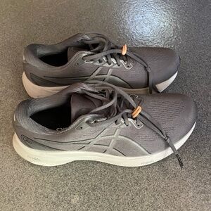 Asics Kayana 30  men's size US 11